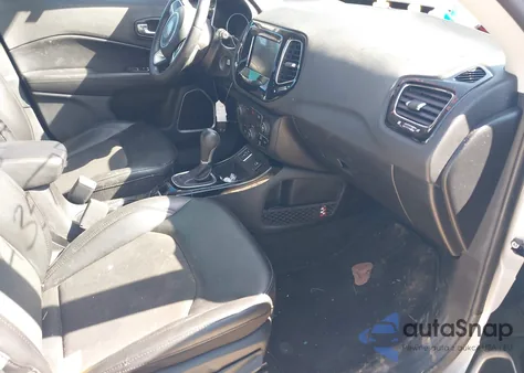 2020 Jeep Compass Altitude Fwd из США, поврежденный, VIN 3C4NJCBB4LT129403